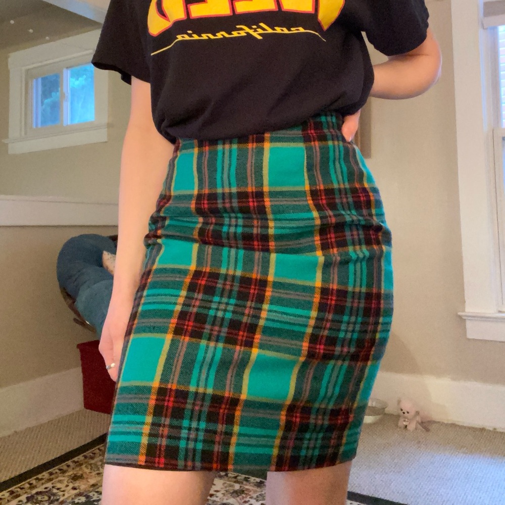 Preppy plaid pencil skirt